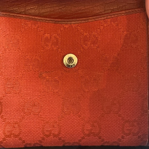 EUC Gucci Bamboo bifold WOC - Picture 13 of 13